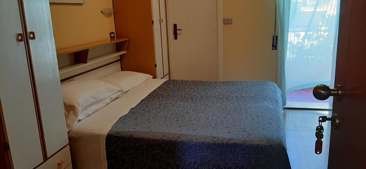 Hotel Rita リッチョーネ エクステリア 写真