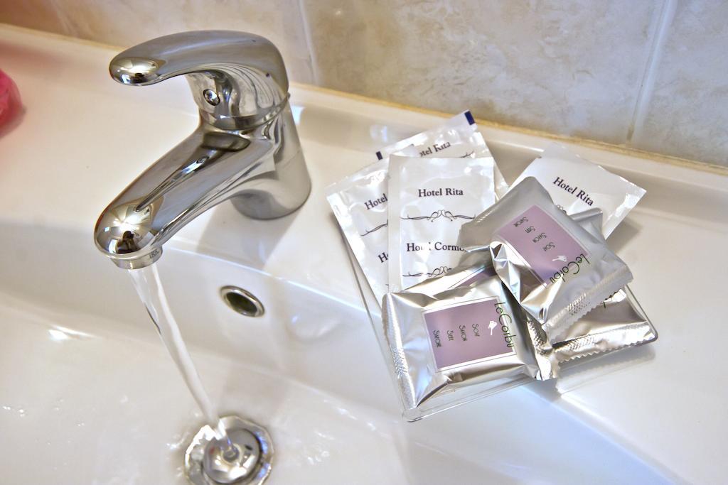 Hotel Rita リッチョーネ エクステリア 写真