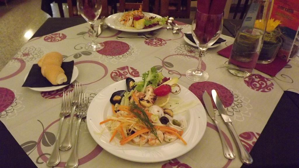 Hotel Rita リッチョーネ エクステリア 写真