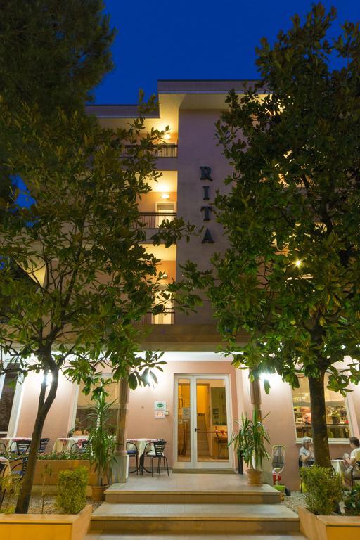 Hotel Rita リッチョーネ エクステリア 写真