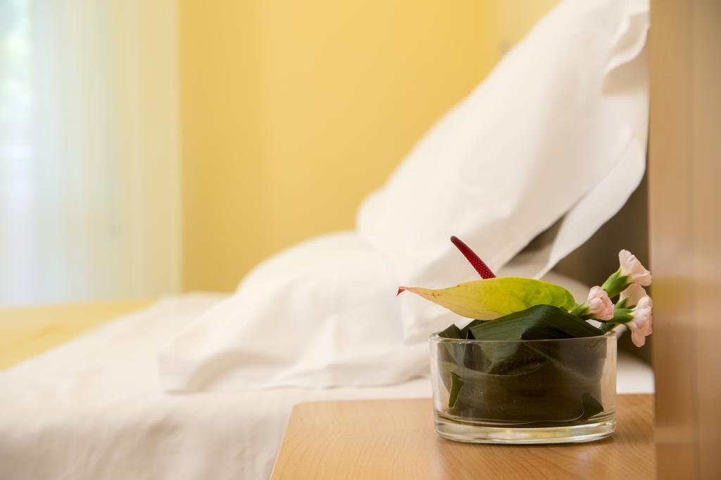 Hotel Rita リッチョーネ エクステリア 写真